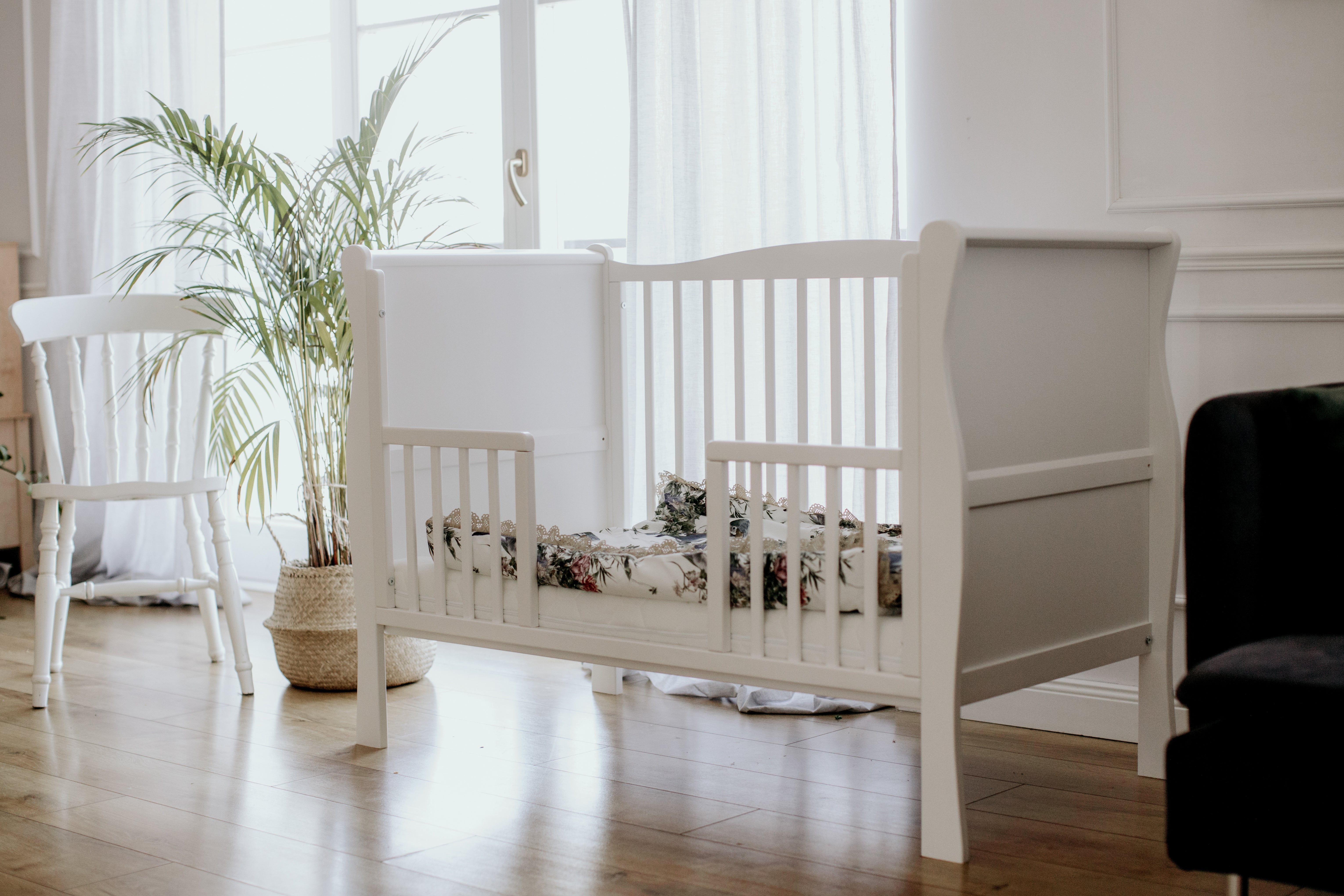 Woodies Noble Vintage Cot - White  - Hola BB