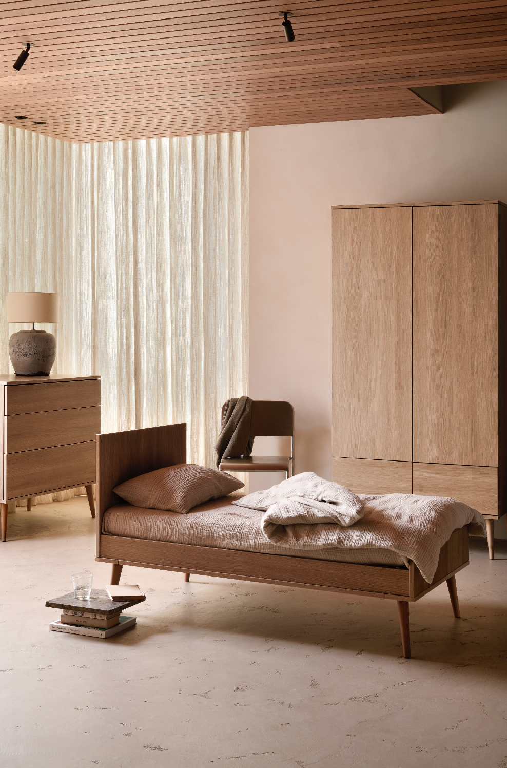 Flow خزانة ملابس - Honey Ash