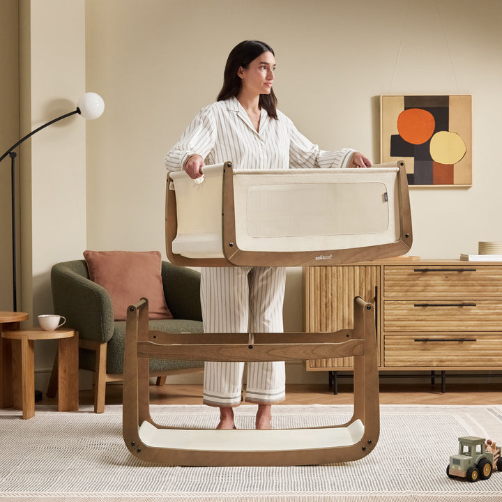 SnúzPod 5 bedside crib