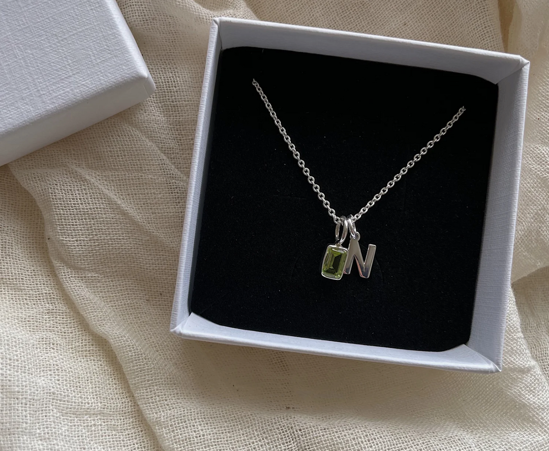 Silberner Geburtsstein-Anhänger – mehrere Steine